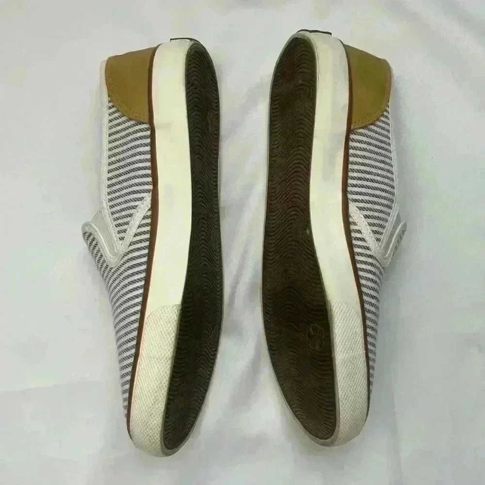 Tommy Bahama- Women’s Striped Slip-on Sneakers- 6.5